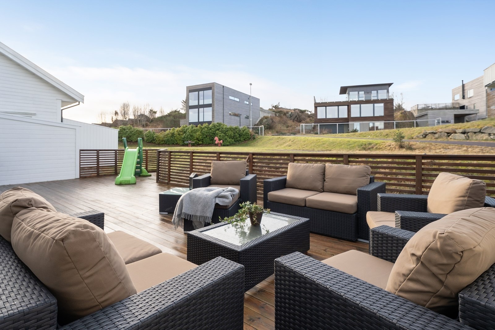 Her ligger alt til rette for å kunne nyte fine og varme dager sammen med venner og familie Galleribilde