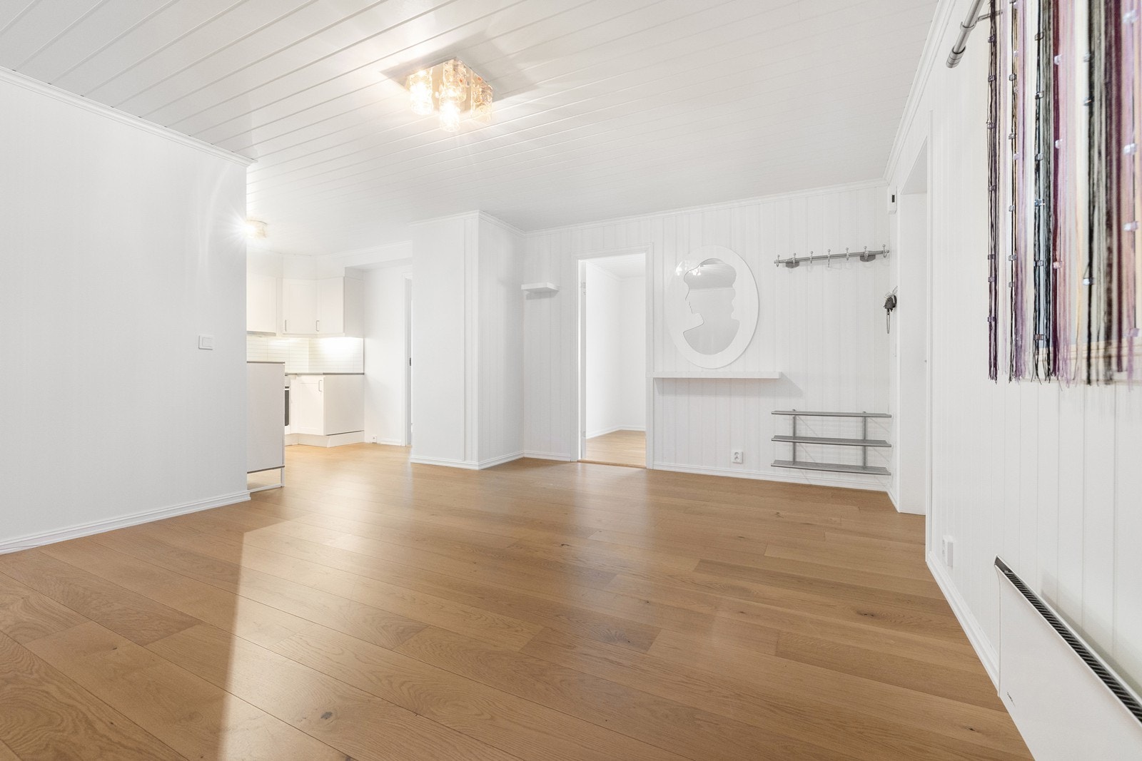 Innredet rom i driftsbygningen. Galleribilde