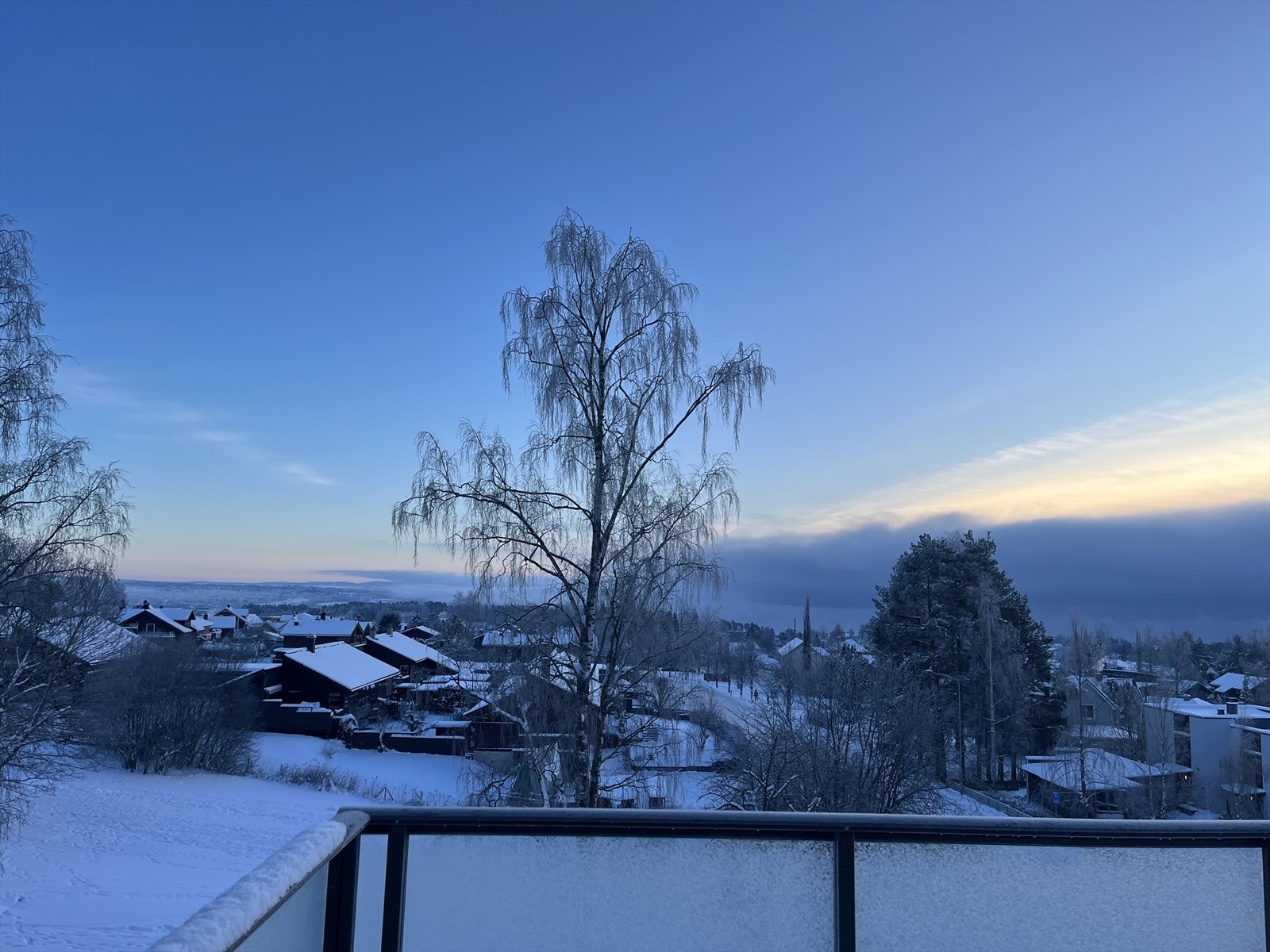Nydelig utsikt og solgang! Galleribilde