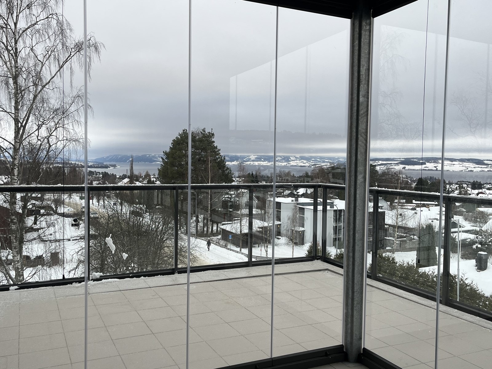 Utsikt - innglassing kan åpnes helt Galleribilde