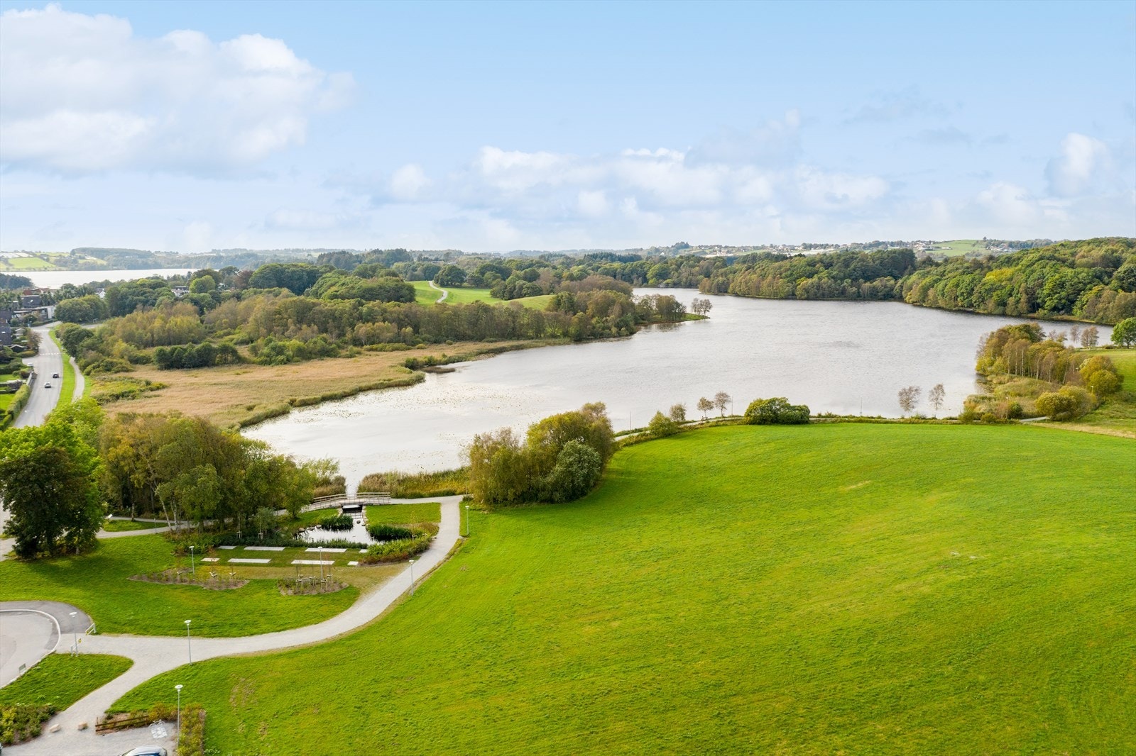 Det er også mulig å spasere ned til Lille Stokkavann Galleribilde