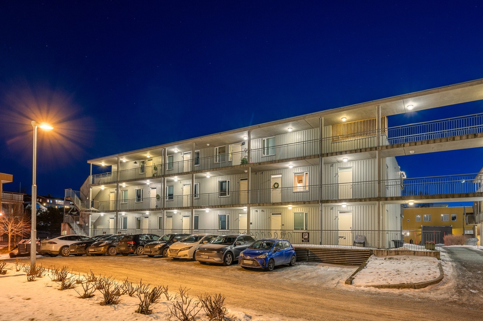 Velkommen til hyggelig visning i Wilhelm K. Størens veg 23. Ta gjerne kontakt dersom oppsatt visningstidspunkt ikke passer. Galleribilde