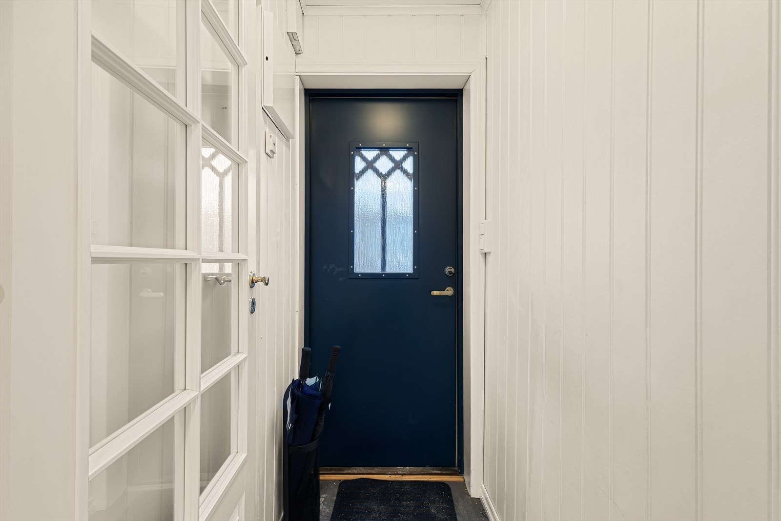 Flislagt entre med varme i gulv. Galleribilde