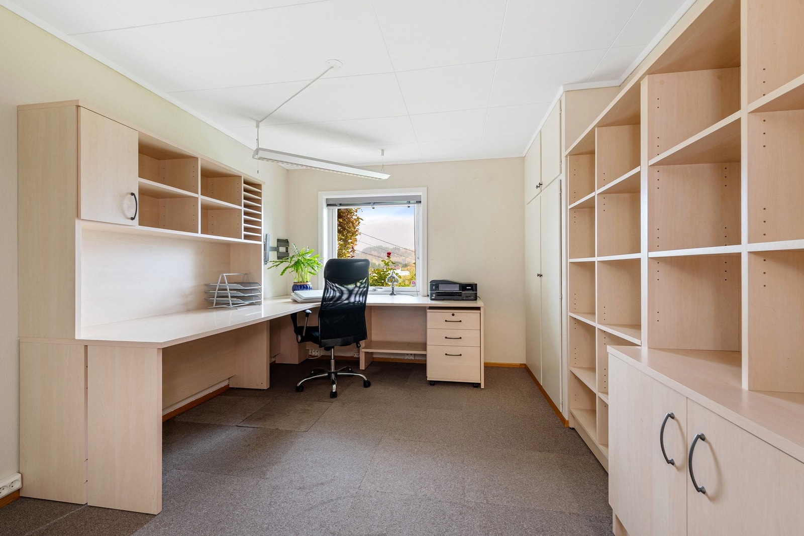 Soverom 5: I dag brukt som kontor. Galleribilde