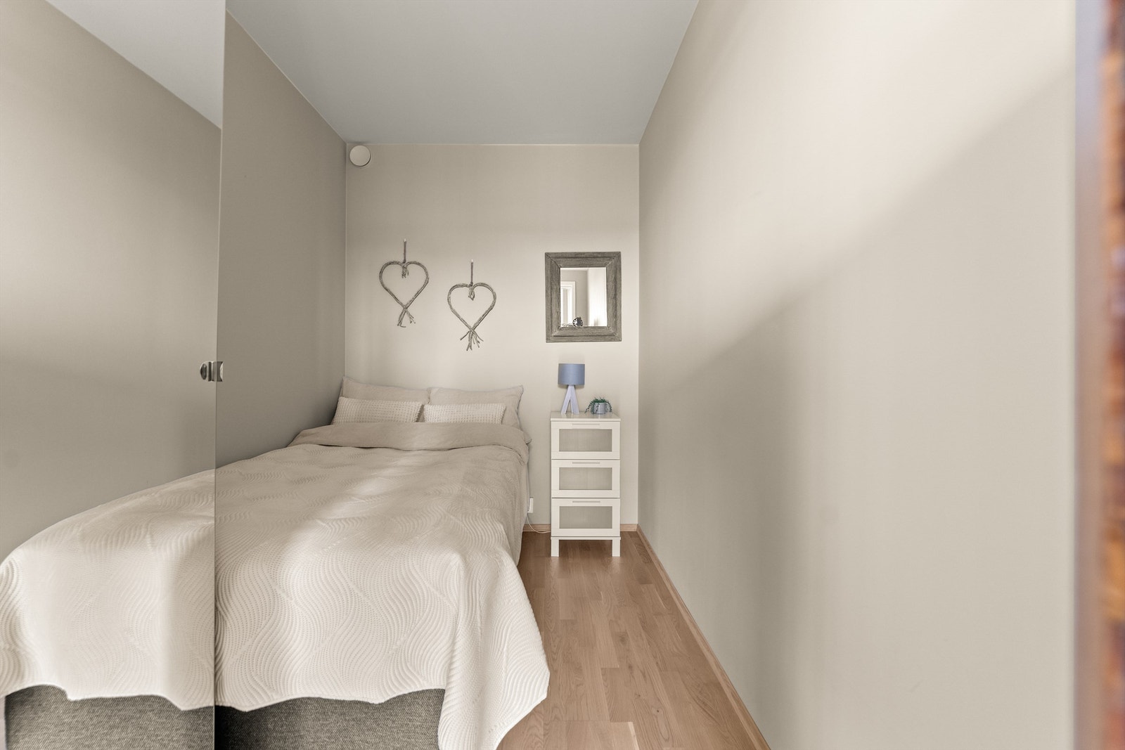 Med fire gode soverom er det plass til familier med flere barn. Galleribilde