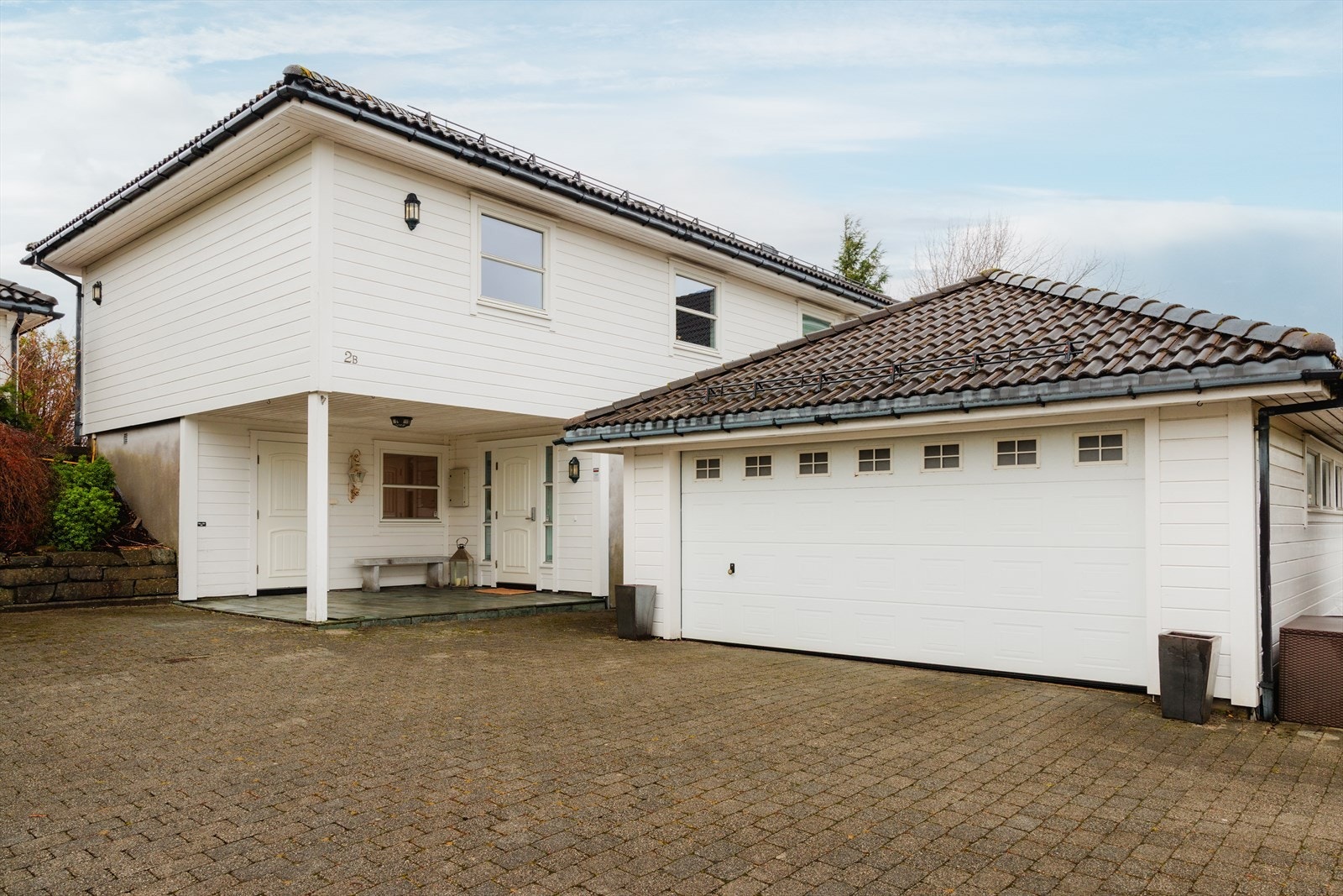 Aktiv Eiendomsmegling v/Roger Glesnes har gleden av å presentere Gamle Synningavegen 2B! Foto; Alexander Coppo Galleribilde