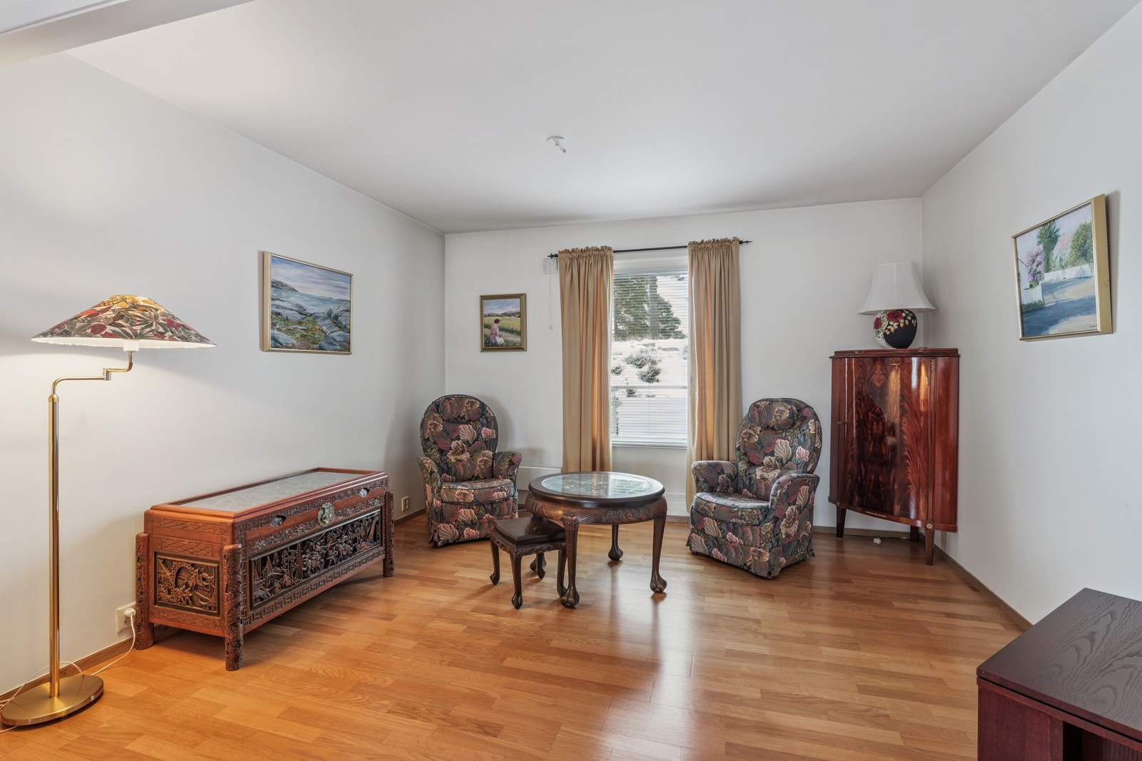 Tv stue(opprinnelig soverom) Galleribilde