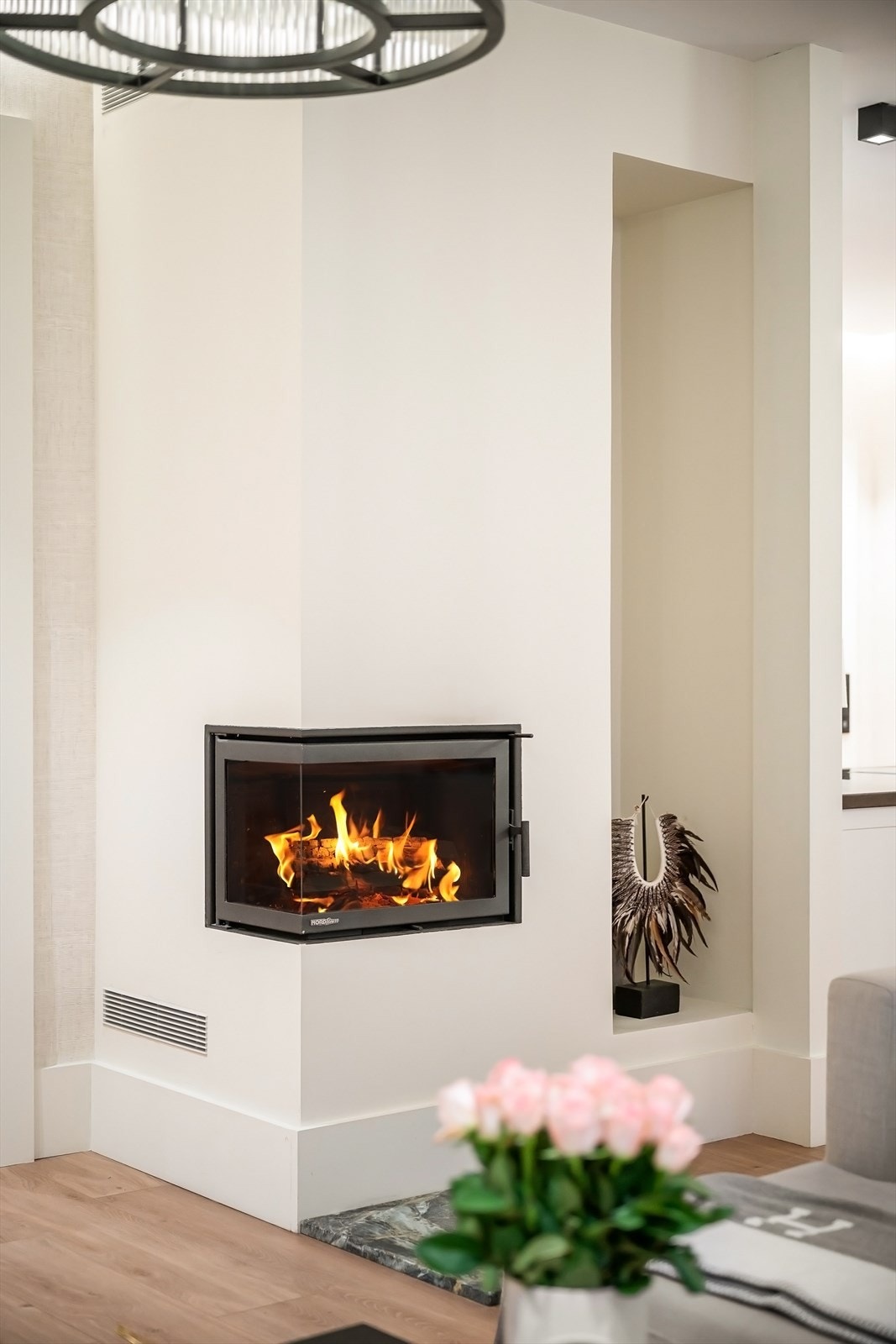 Hjørnepeis bidrar til lun og behagelig atmosfære året rundt. Galleribilde