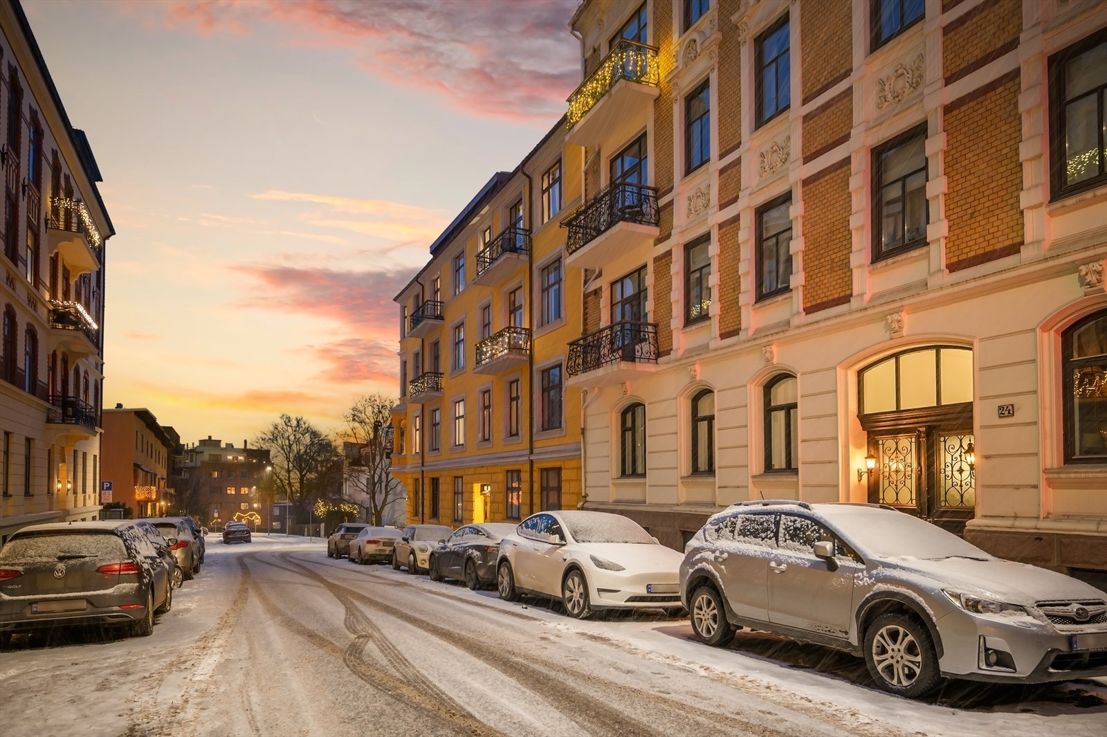 Leiligheten har en flott og svært ettertraktet og rolig beliggenhet på vakre Frogner, og ligger kun en gate unna Bygdøy allé. Galleribilde