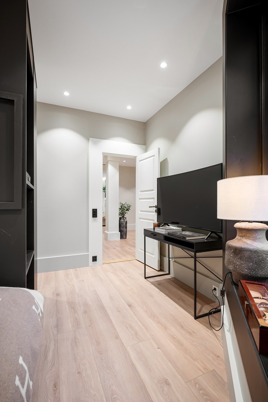 Her er det plass til seng og annet tilhørende møblement. Galleribilde