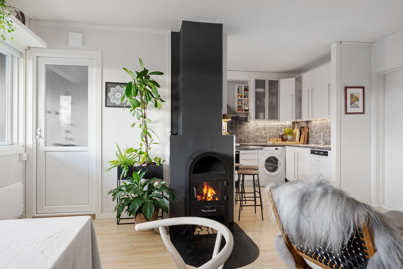 Vedovn gir herlig atmosfære og god varme Galleribilde