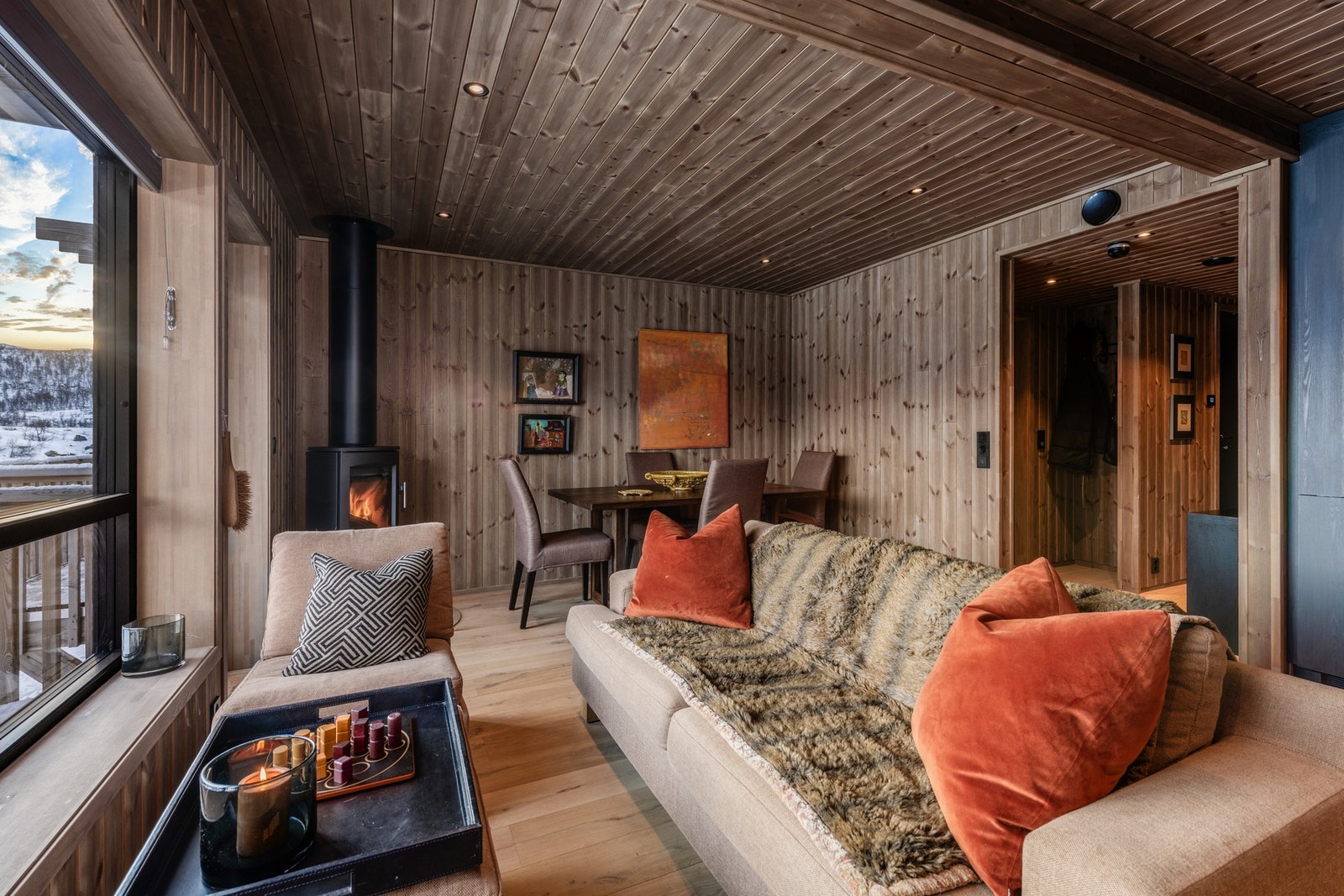 Lun og hyggelig stue der de gode minnene skapes Galleribilde