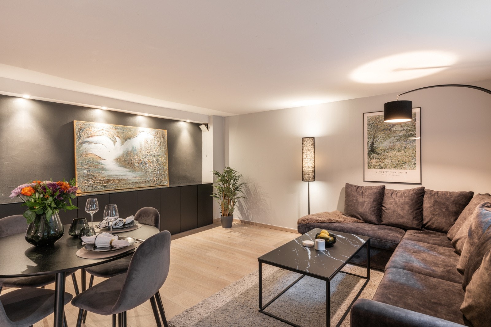 Meget lave felleskostnader på kr 2254,-/mnd Galleribilde