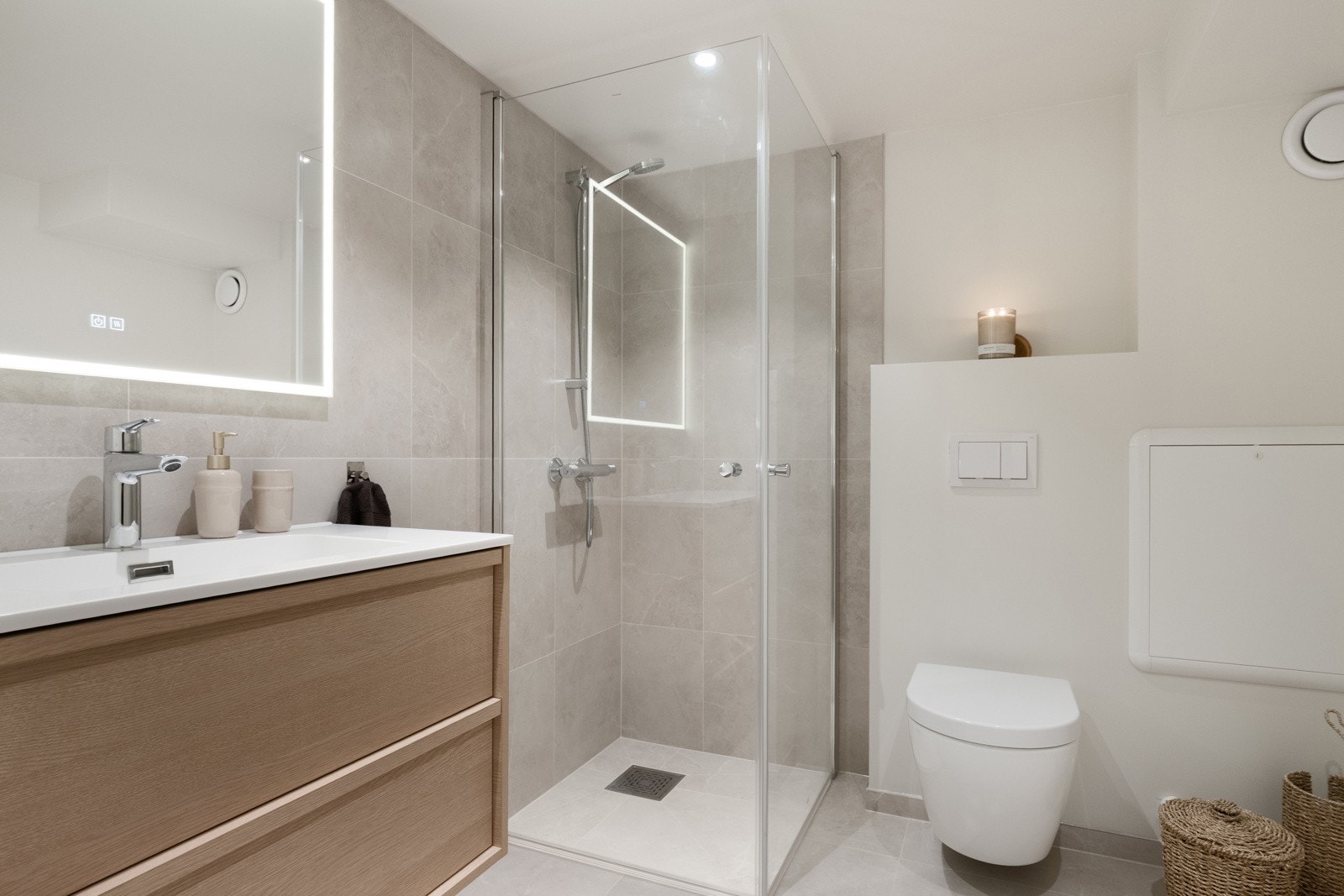 Bad u.etg. Galleribilde