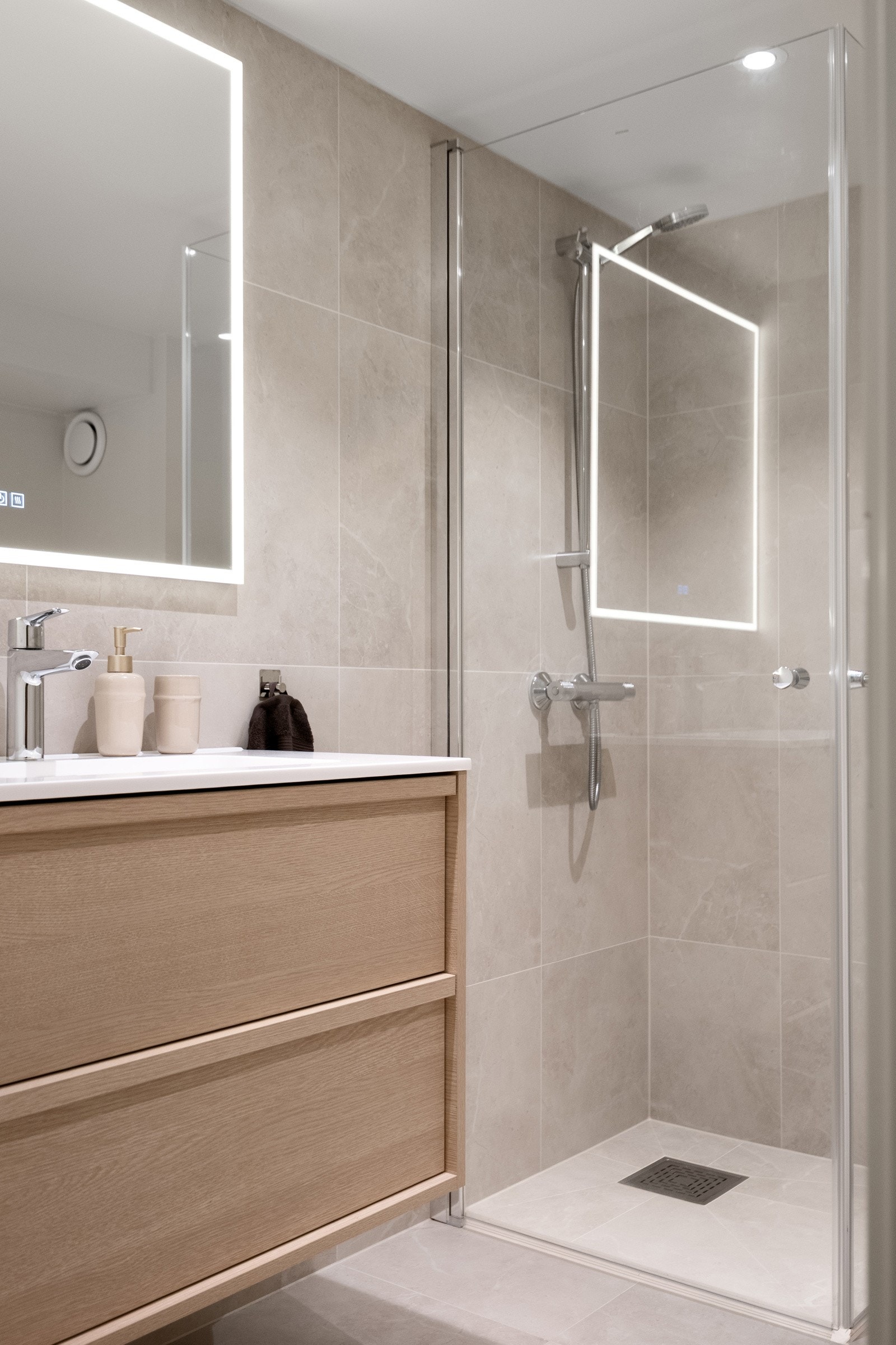 Bad u.etg. Galleribilde