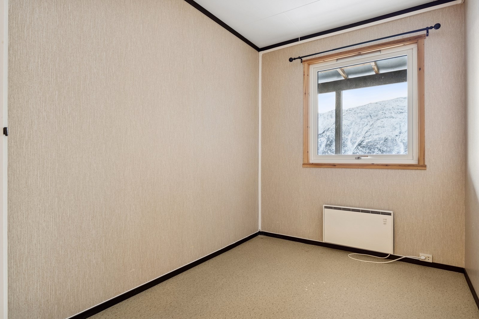 Soverom nr. 2 i sokkeletasjen Galleribilde