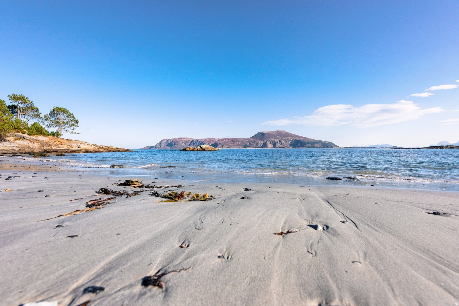 Bademulighet rett nedenfor eiendommen. Galleribilde