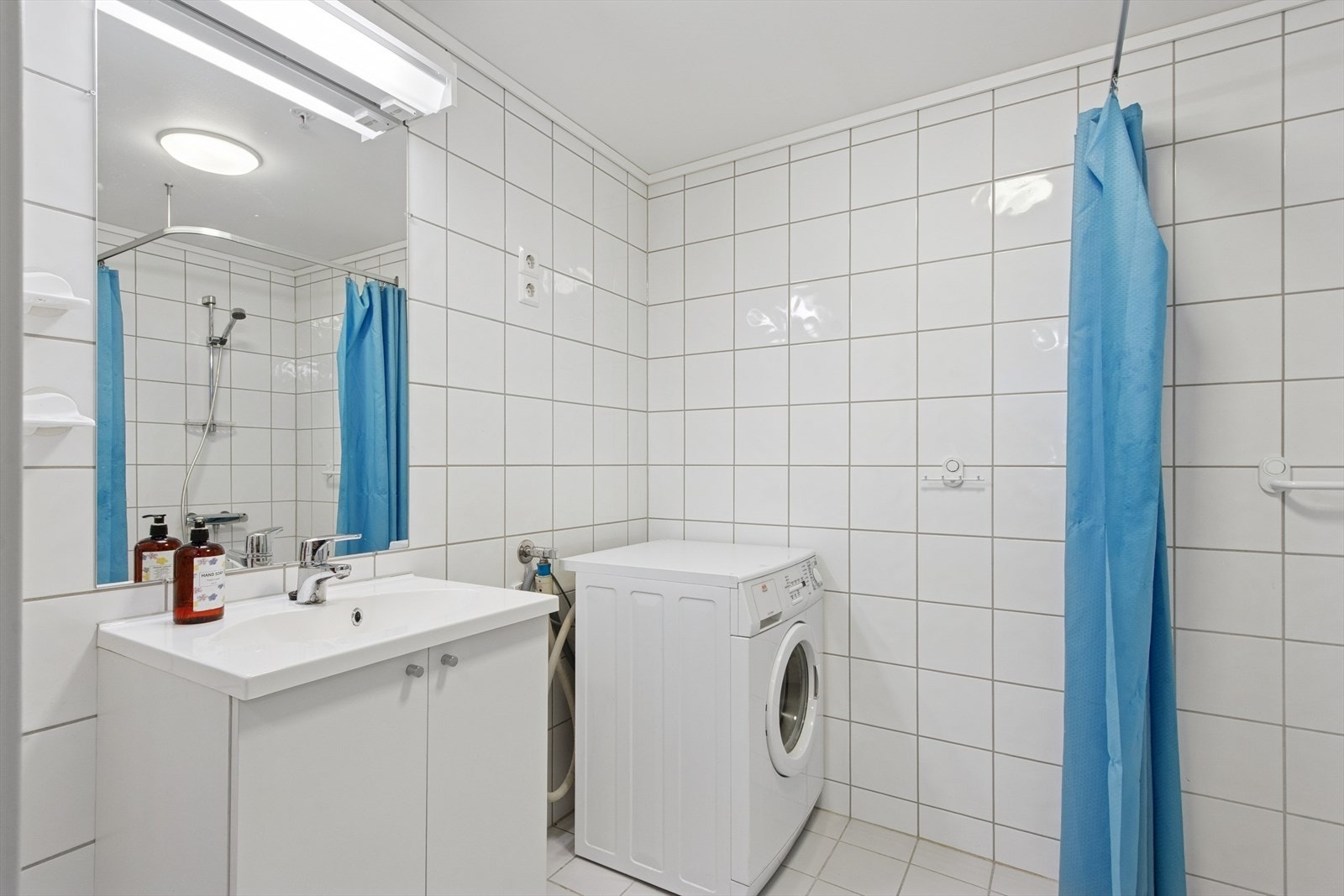 Her er det opplegg for vaskemaskin, som gjør hverdagslogistikken enkel. Galleribilde