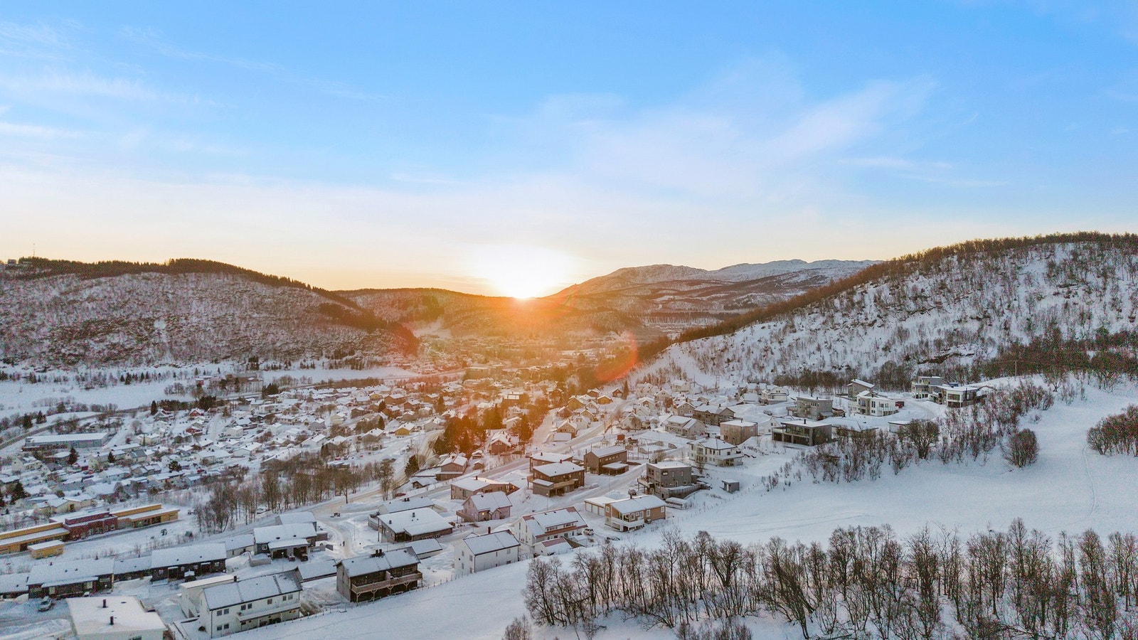 - Med skog og mark like bak boligen har du et eldorado for de minste. Galleribilde