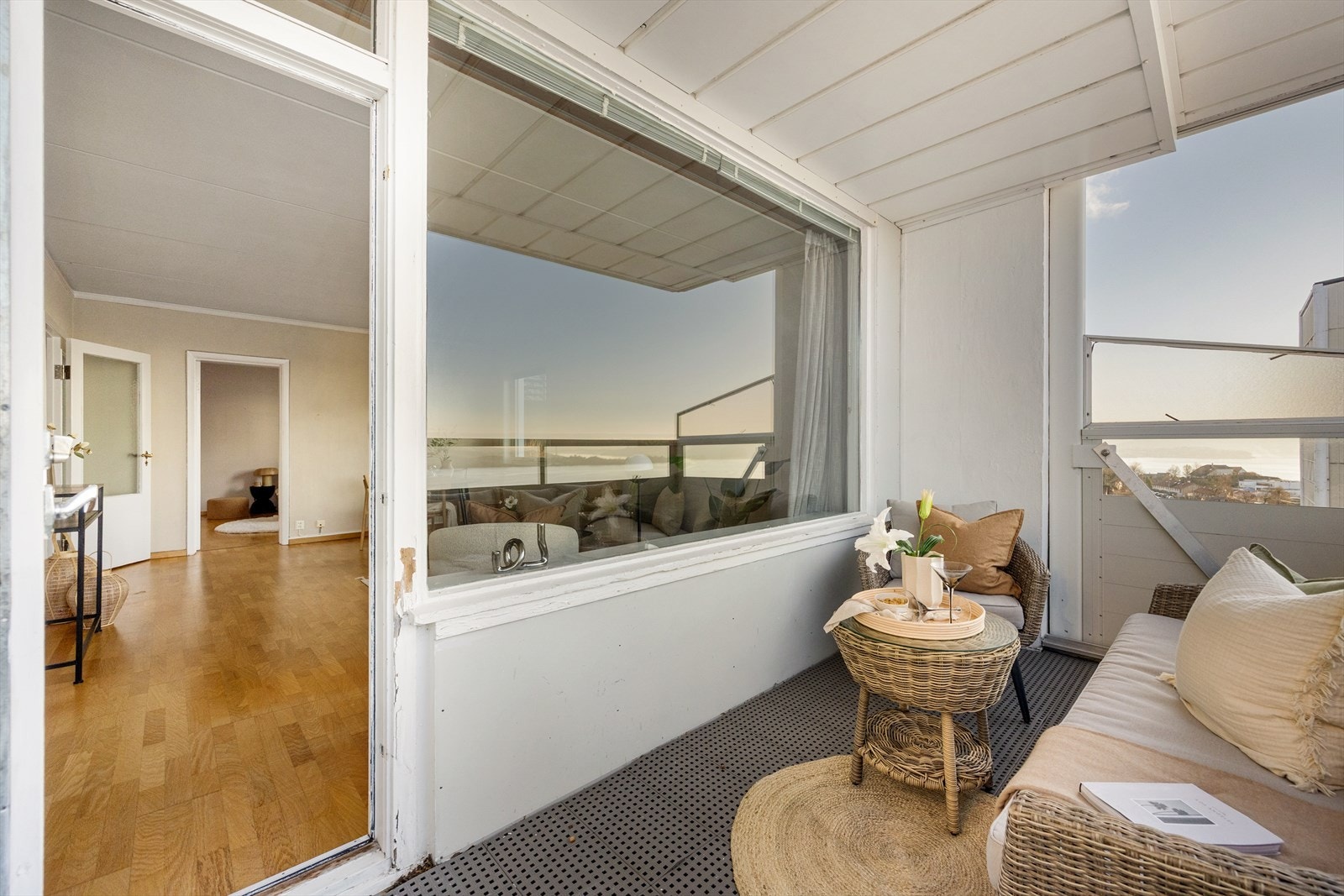 Det er god plass til å innrede med en koselig sittegruppe. Galleribilde