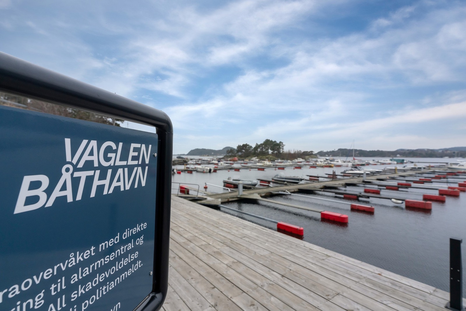 Vaglen småbåthavn med ledige båtplasser til salgs Galleribilde