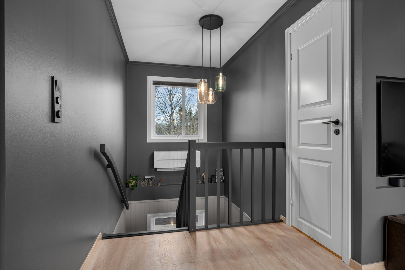 Varmepumpe i trapperom Galleribilde