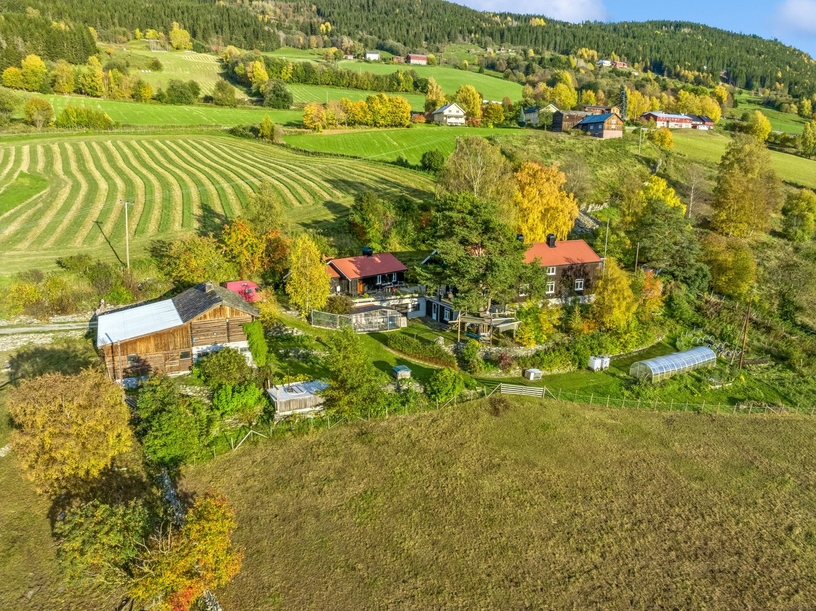 Velkommen til Vekkomvegen 139. Foto Diakrit Galleribilde