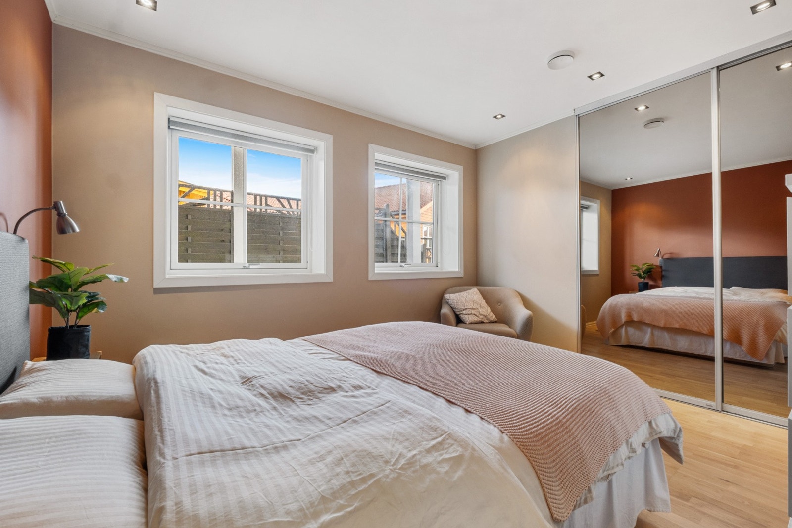 Vindusflate gir godt med dagslys og ventilasjon. Galleribilde