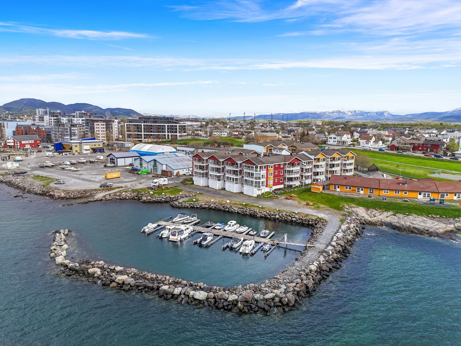 Leiligheten ligger i et attraktivt og sentrumsnært område. Galleribilde