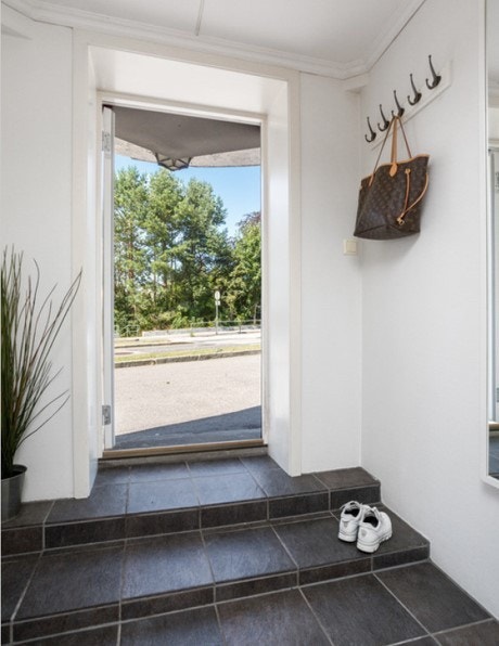 Inngang fra Østerveien Galleribilde