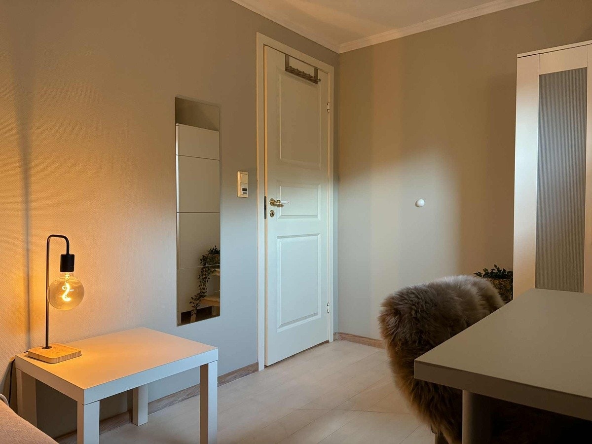 Soverom 1, 9m2, ledig fra 1/4 2026 Galleribilde