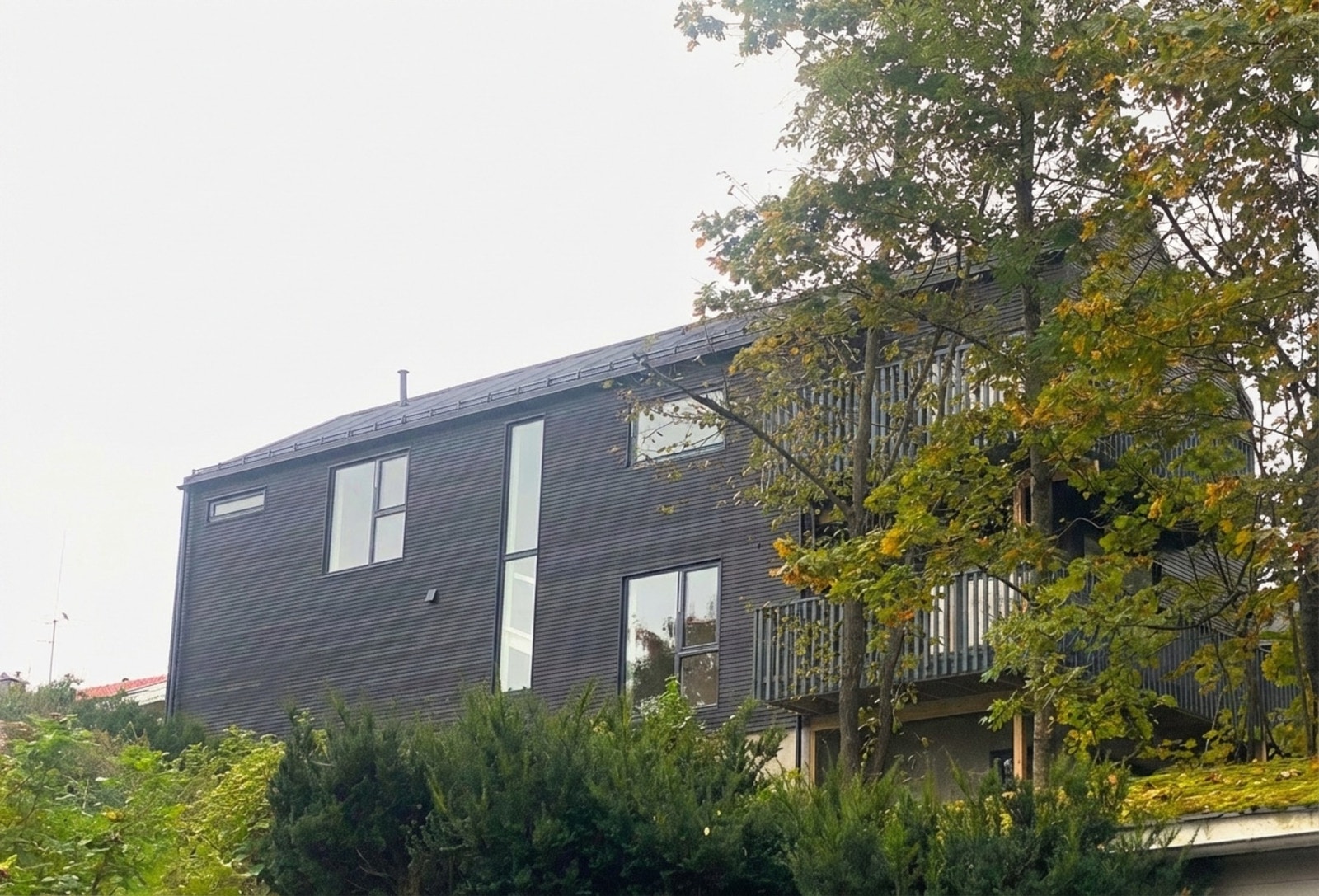 Velkommen til Hiltonkroken 2 D - presentert av eiendomsmegler Robert Eckmann, EIE bolig & prosjektmegling. Foto: Isnitt.no, v/Bjørnar Solberg. Galleribilde