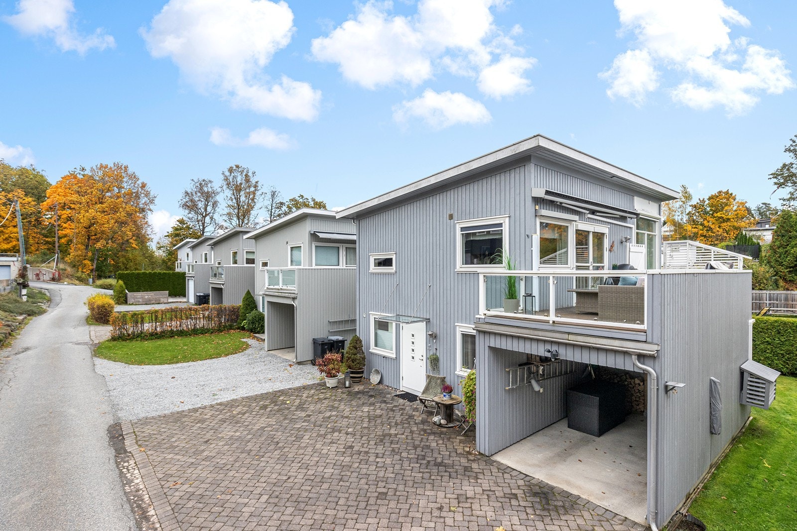 Trivelig enebolig med en skjermet bakhage, og som passer perfekt for både par, små familier og enslige. Galleribilde