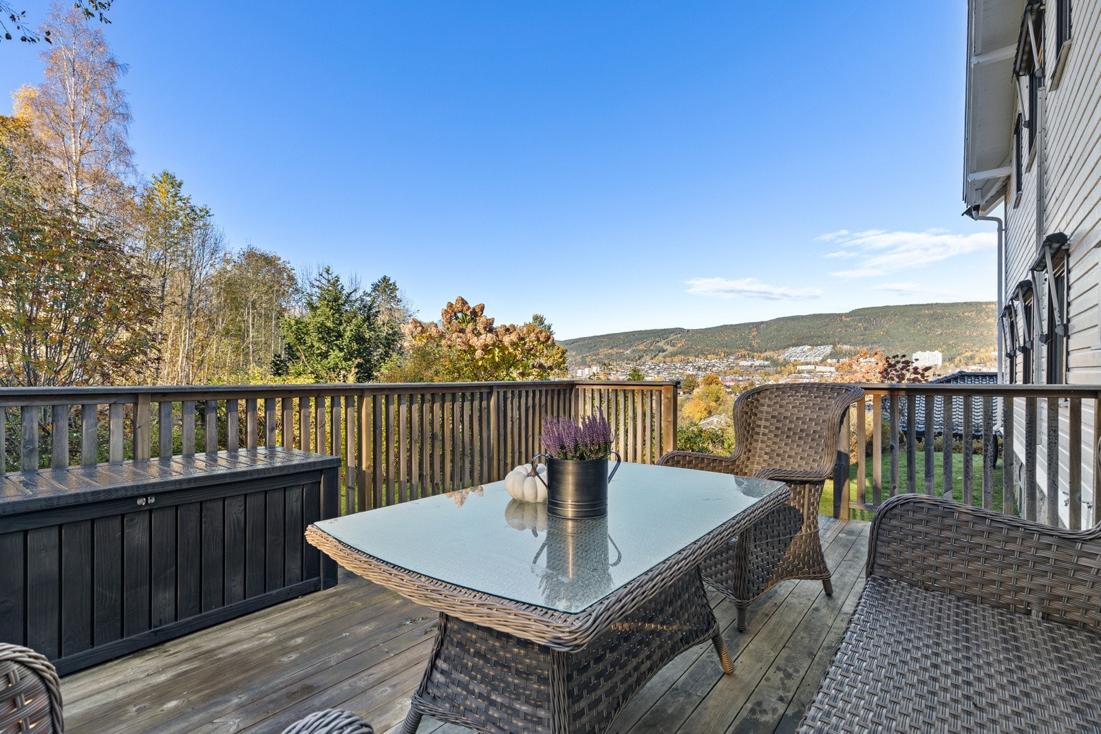 Platting med flott utsikt Galleribilde