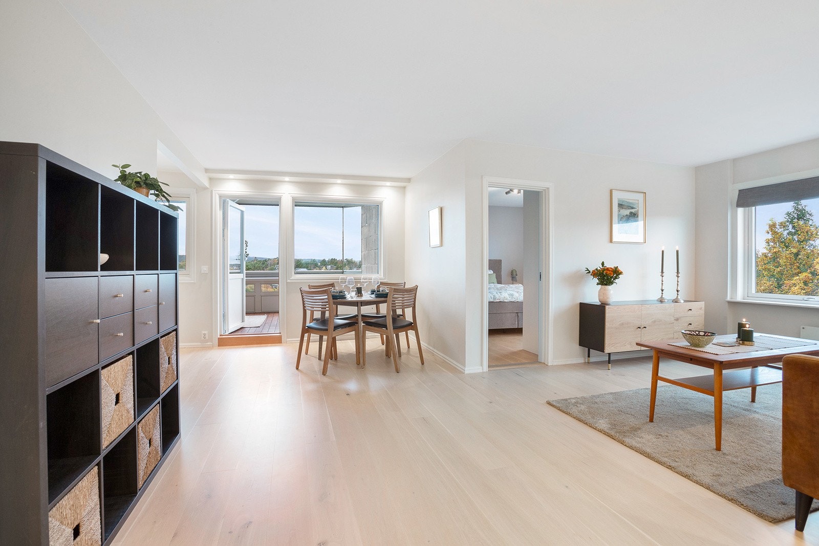 Lys og arealeffetiv 3-roms hjørneleilighet i rolig og attraktivt område på Kråkerøy! Galleribilde