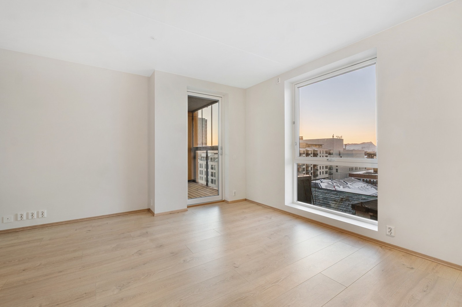 Stue/ kjøkken. Galleribilde