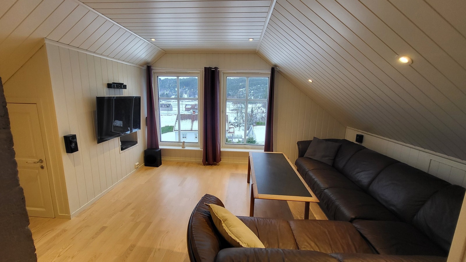 Loftstue Galleribilde