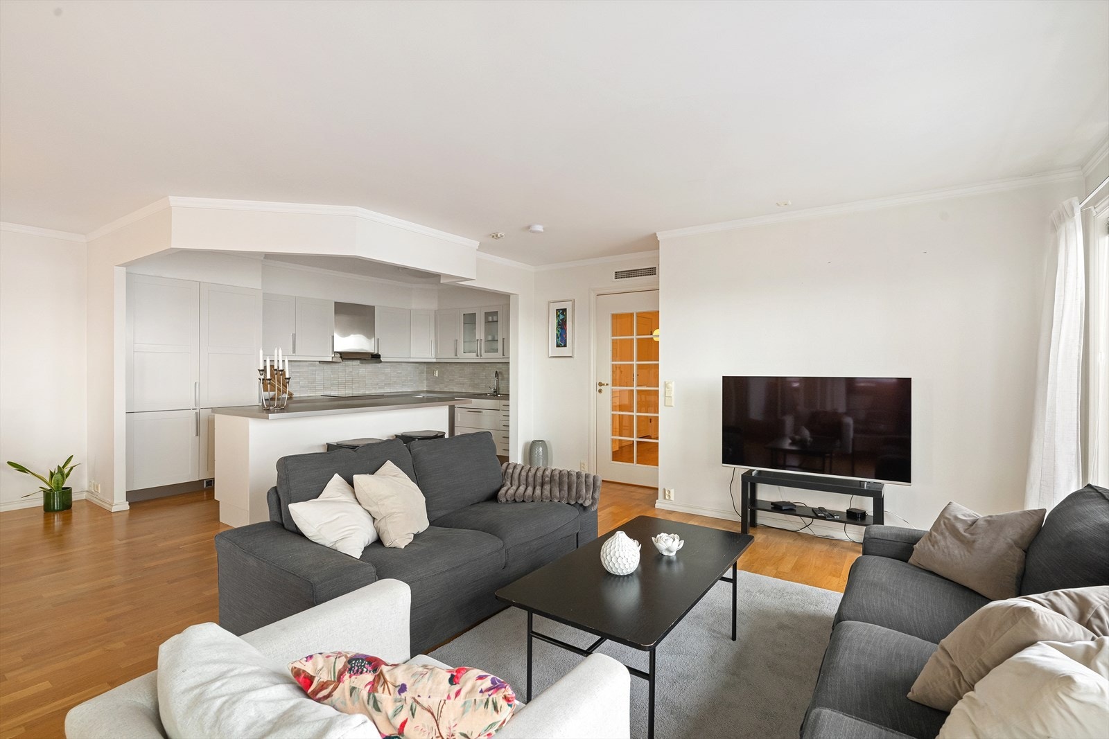 Åpen løsning til kjøkken Galleribilde