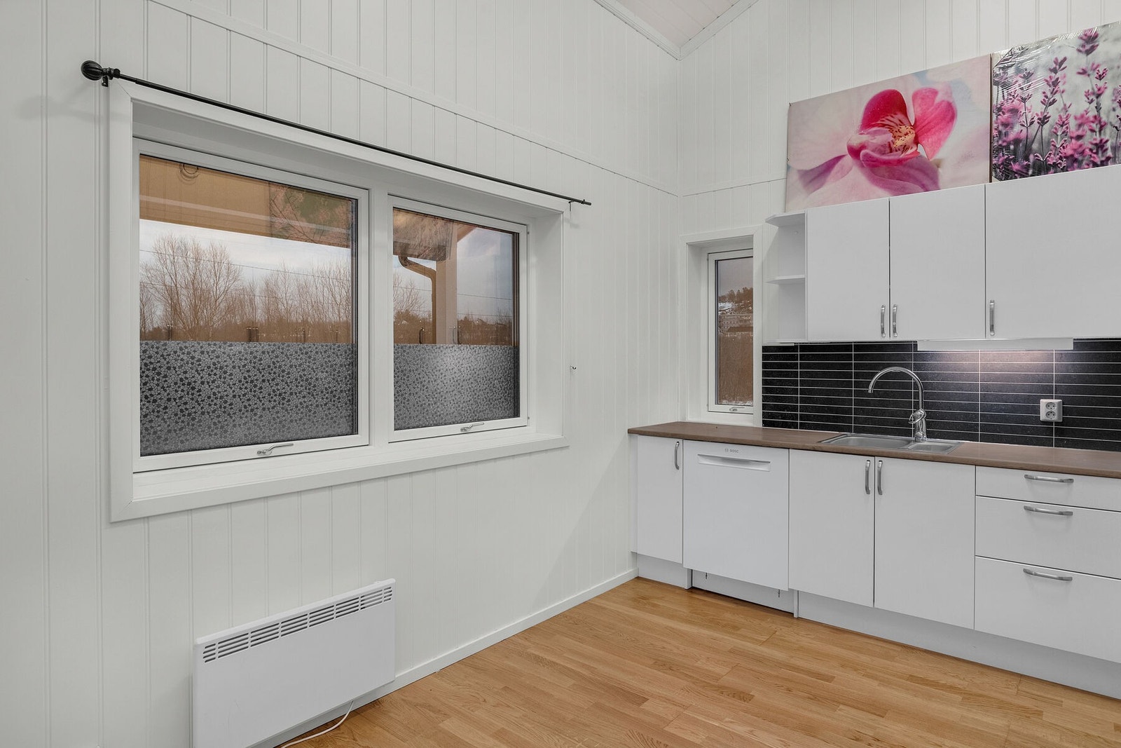 Boligen har balansert ventilasjonssystem som sørger for et godt inneklima. Galleribilde