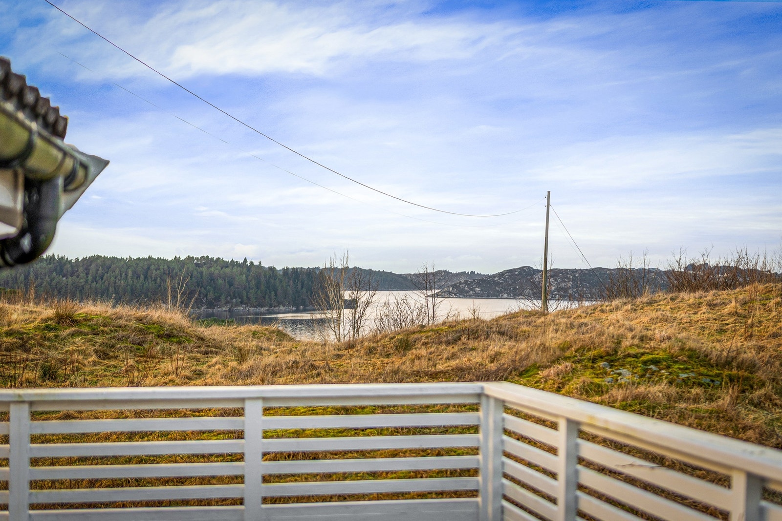 Det er sol på eiendommen fra morgen til kveld. Galleribilde