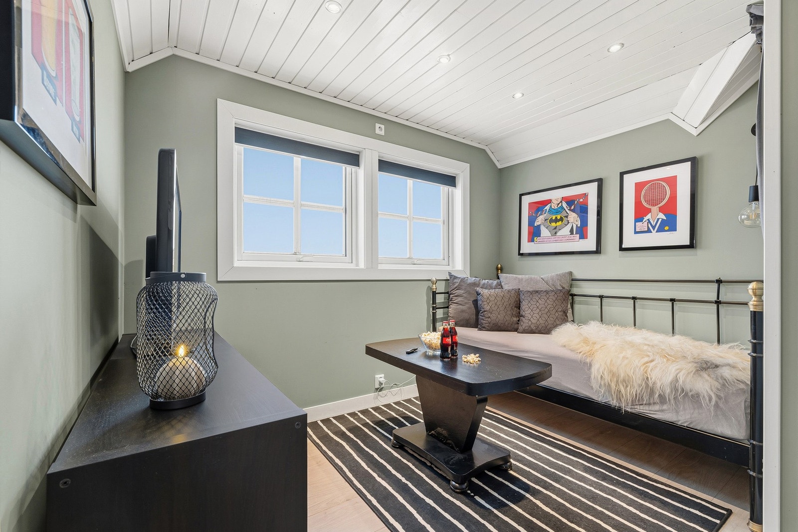 Gjesterom/tv-stue. Galleribilde