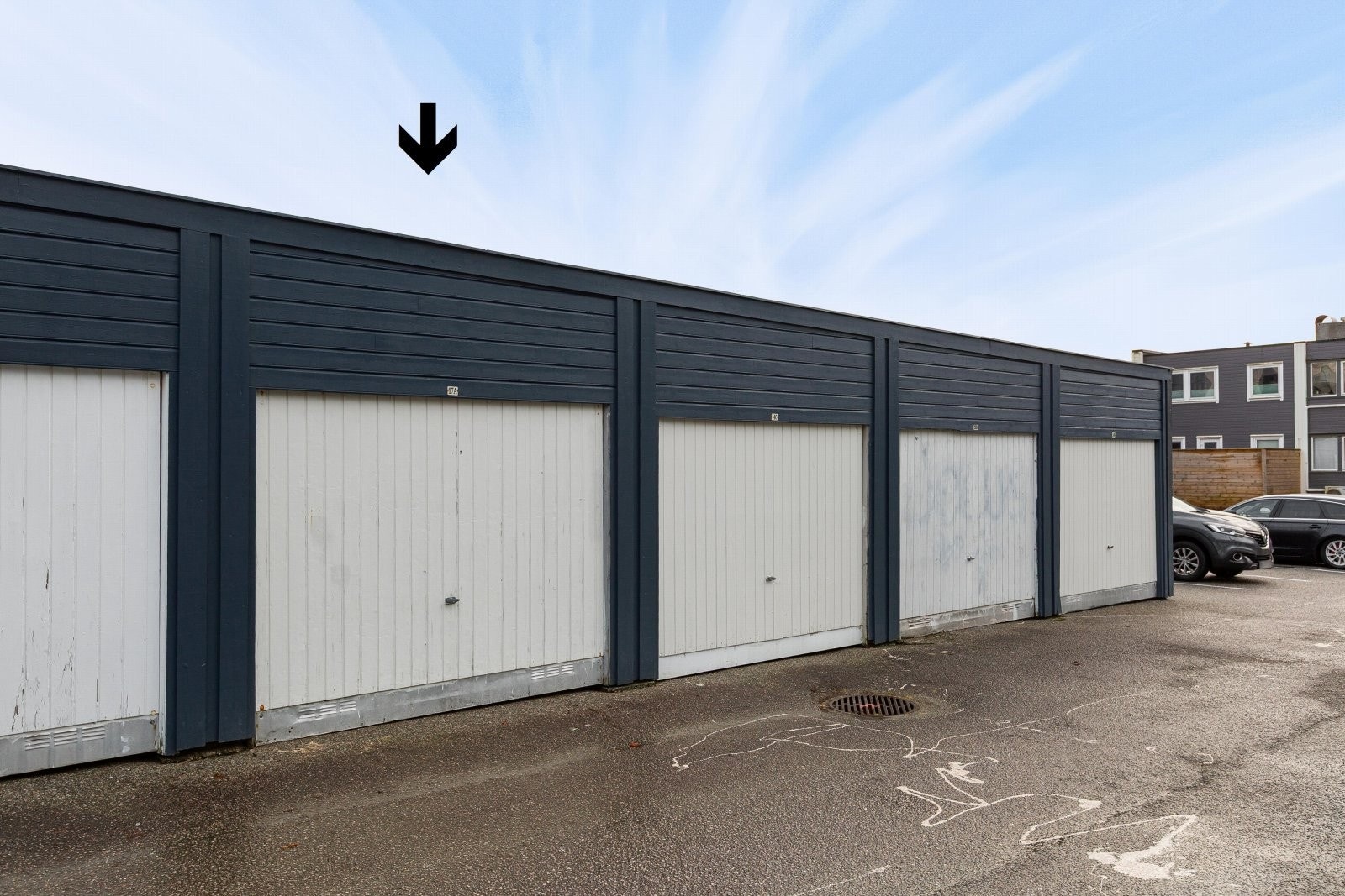 Garasje i rekke. Galleribilde