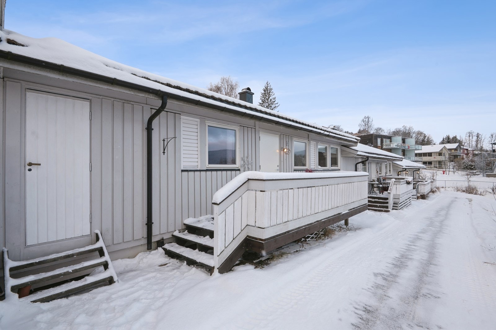 En praktisk bod i tilknytning til inngangspartiet. Galleribilde