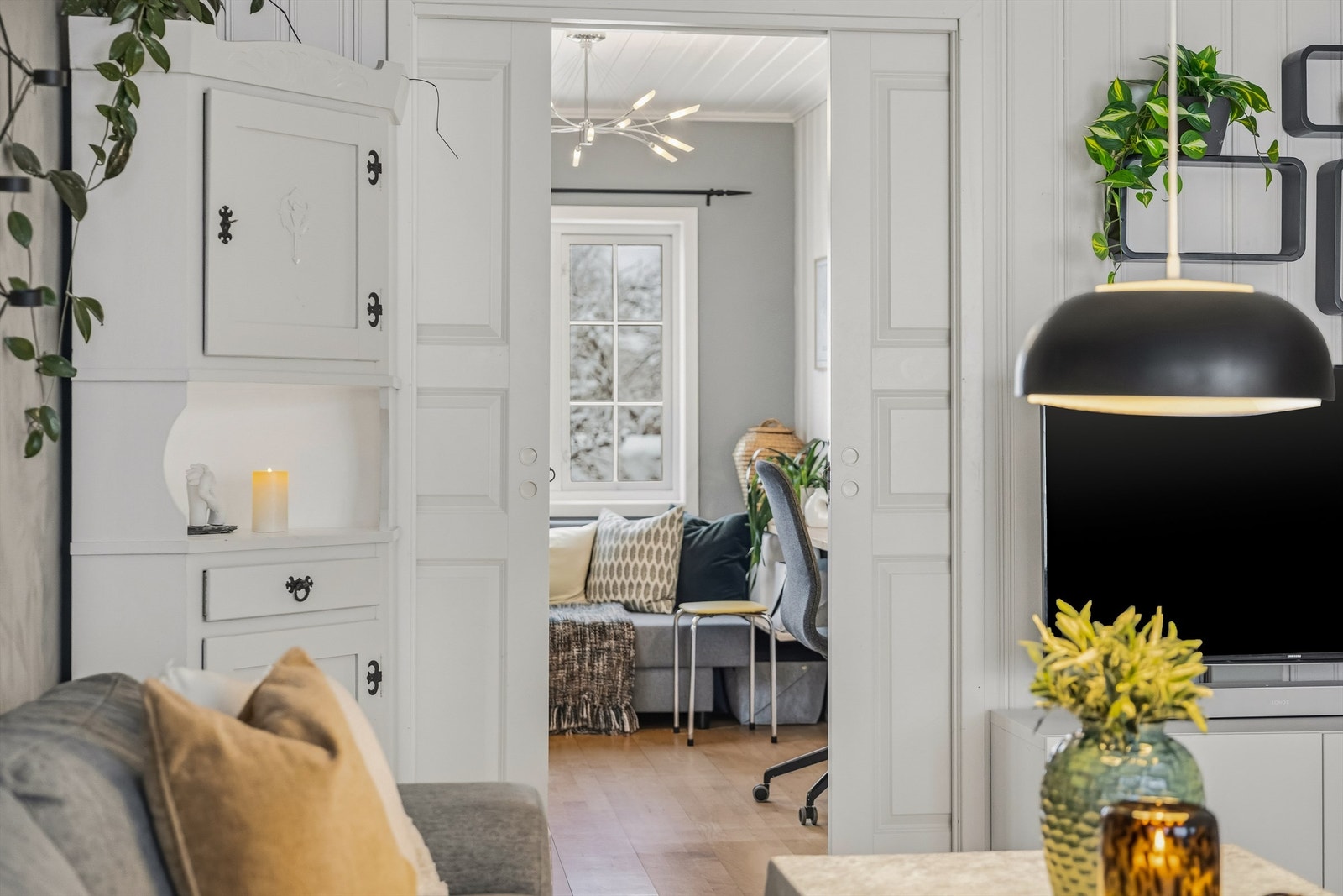 Det tilknyttede arbeidsværelset gir fleksibilitet til å tilpasse rommet etter dine behov. Galleribilde