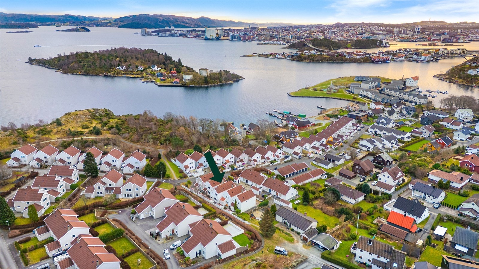 Dragabergveien ligger like utenfor Stavanger sentrum. Det er barnevennlige og fine omgivelser. Galleribilde