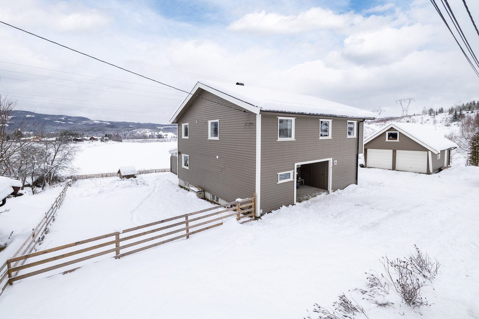 Velkommen til Permobakken 12 på Sokna! Galleribilde