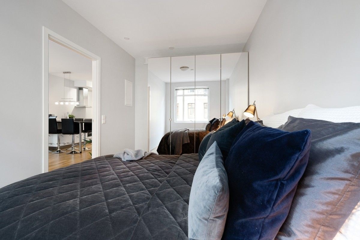 Her er det stor garderobe. Galleribilde