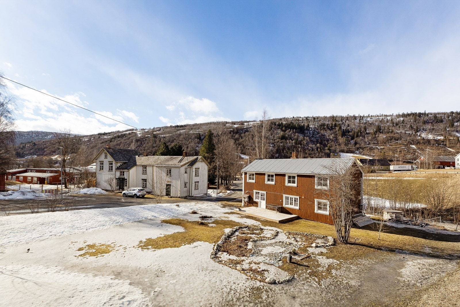 Like i nærheten finner du også Voll skole som er en frittstående skole som tilbyr et godt alternativ til grunnskoleopplæring for alle elever i hele Rennebu. Galleribilde