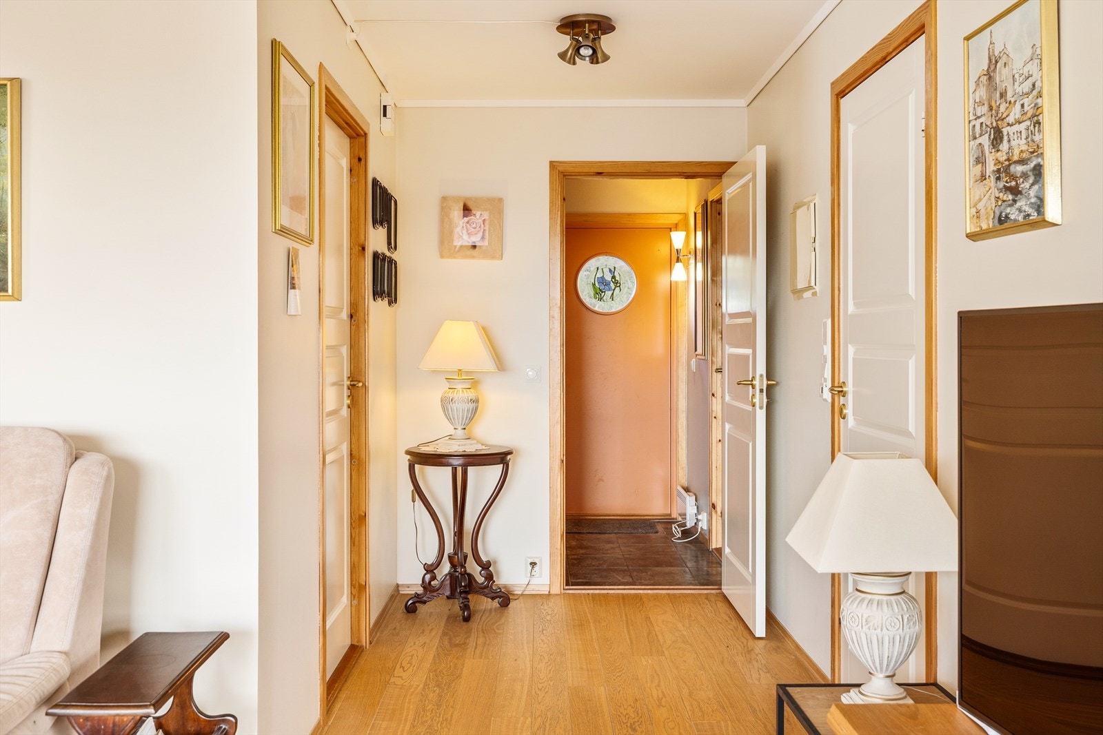 - Her bosetter du deg i et ettertraktet sameie med god økonomi og høy trivselsfaktor - Galleribilde