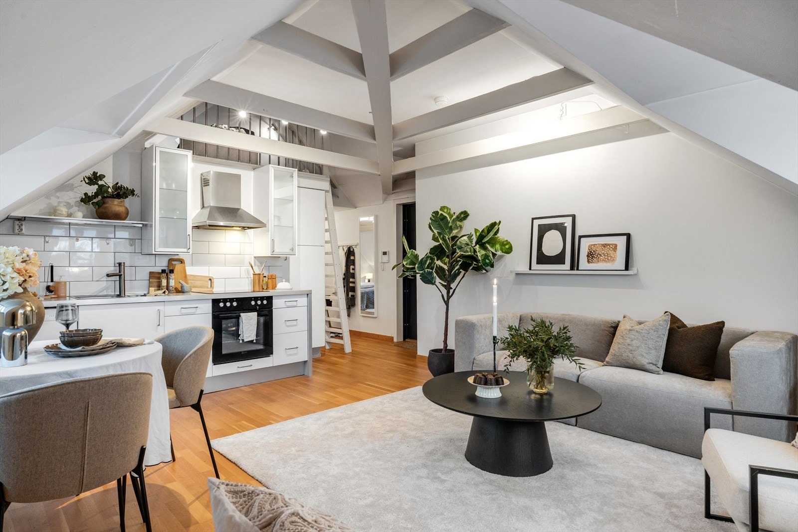 Flotmyrgata 161-16 Galleribilde